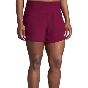 Brooks Chaser 5" Burgundy Shorts Size L